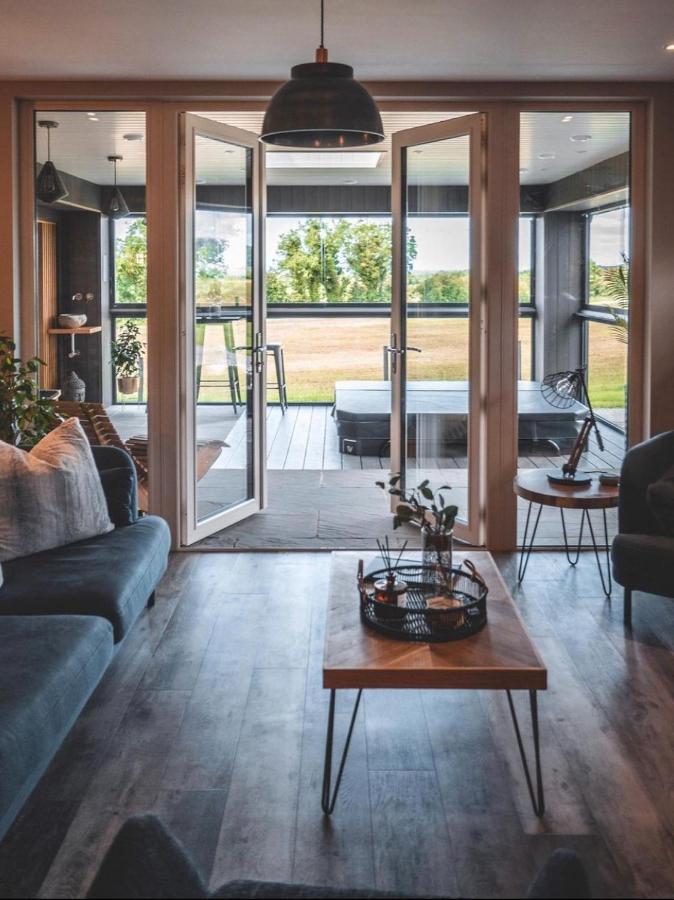 Villa The Hideaway Retreat Omagh Exterior foto